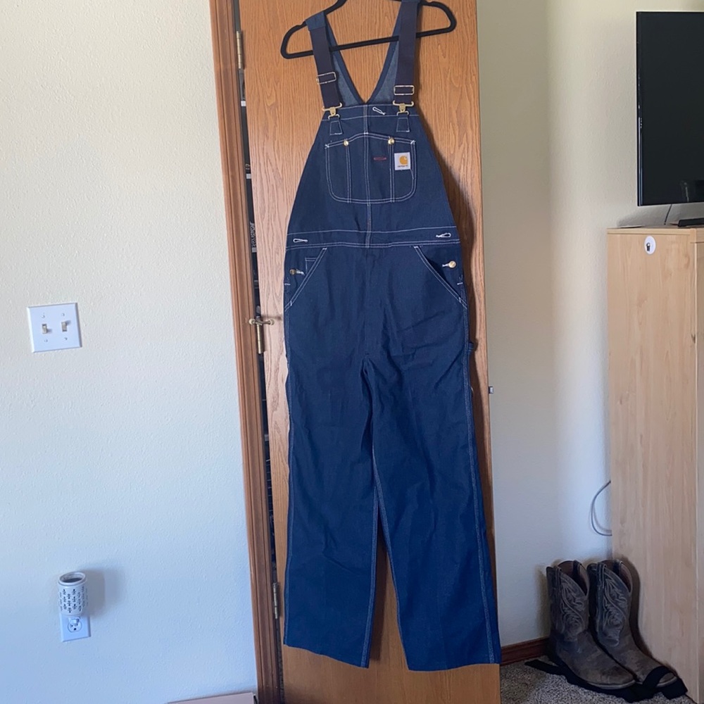 NEVER WORN denim Carhartt overalls